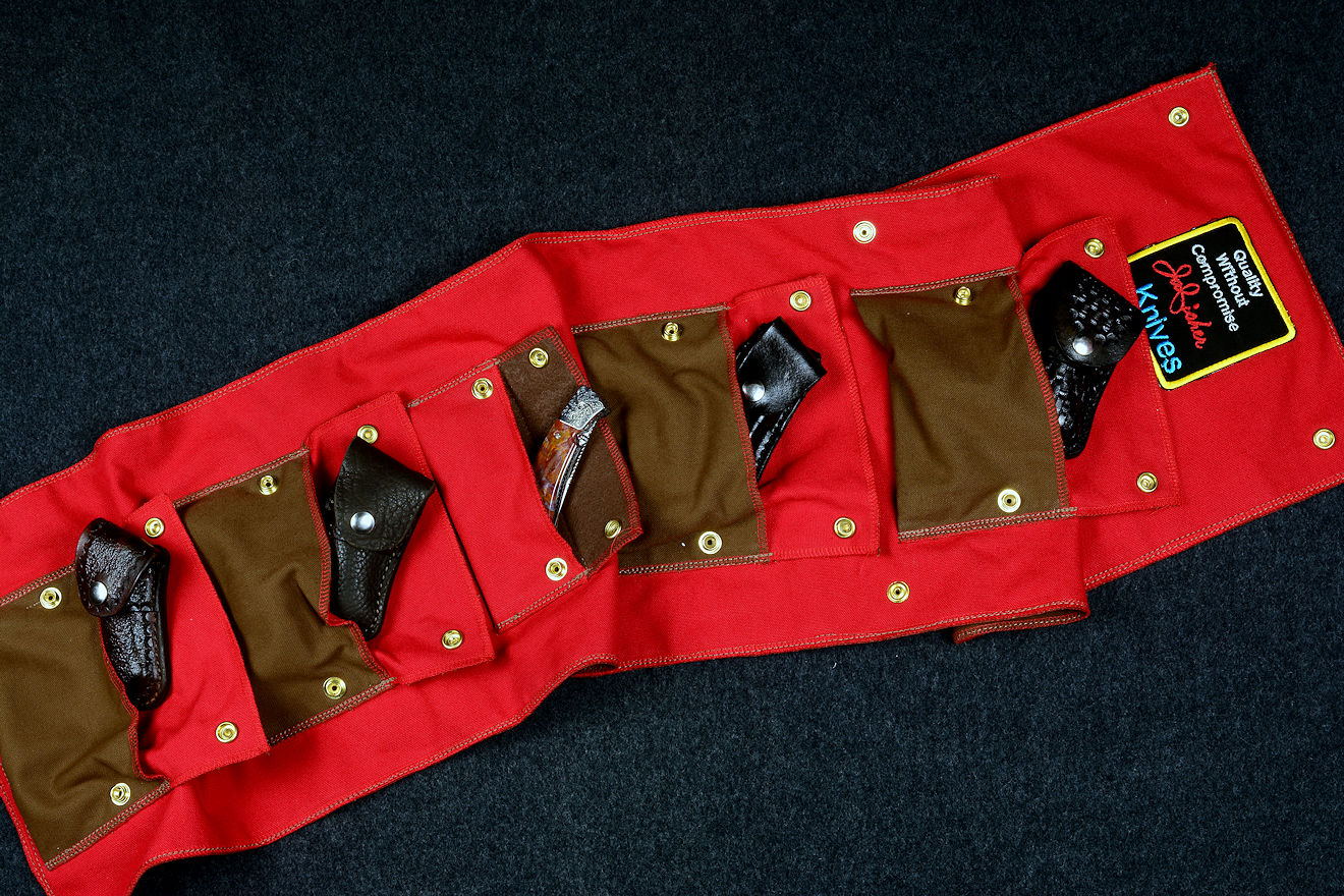 "Bellatrix" custom folding knife and sheath roll in triple layer cotton canvas duck, nylon and polyester stitching "Bellatrix" custom folding knife and sheath roll in triple layer cotton canvas duck, nylon and polyester stitching