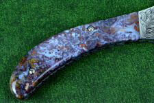 Rio Grande Agate comes in a wide variety of colors with fascinating forms Rio Grande Agate comes in a wide variety of colors with fascinating forms